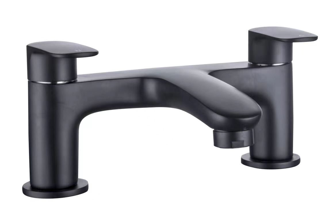 Huron Bath Filler Black